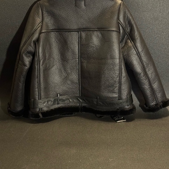 Faux leather and fur jacket - Picture 2 of 2